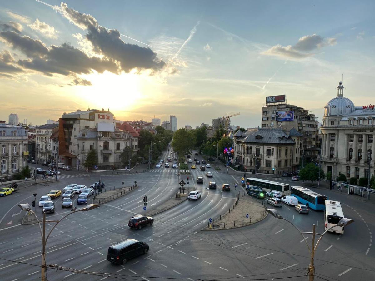 2 Bedroom Apartment With Amazing View In City Center ブカレスト エクステリア 写真